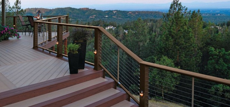 Composite Hillside Decking in Compton, CA